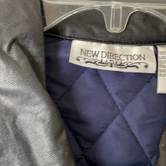 Jacket - Picture 3 of 4